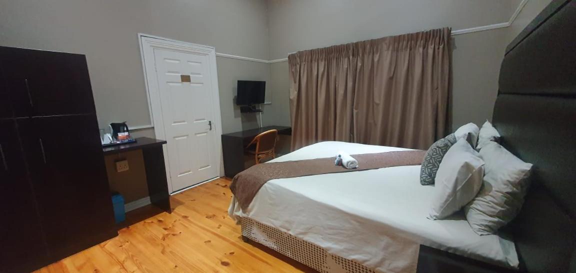 Bed and Breakfast Hemmingways King William's Town Exterior foto