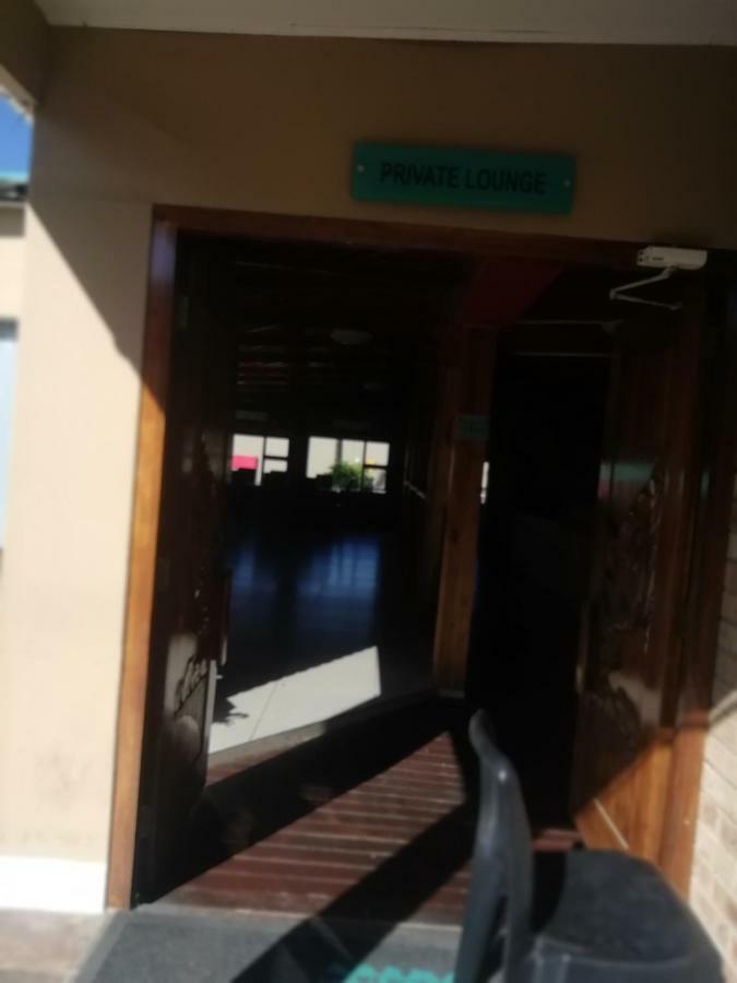 Bed and Breakfast Hemmingways King William's Town Exterior foto